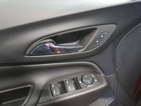 Used 2024 Chevrolet Equinox LT image 25