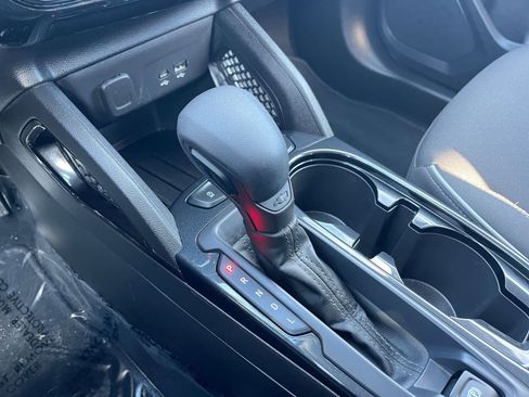 Used 2025 Chevrolet TrailBlazer LT image 39