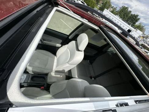 Used 2017 Subaru Forester 2.5i Premium AWD/4WD image 6