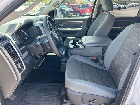 Used 2017 RAM 1500 Big Horn AWD/4WD image 28