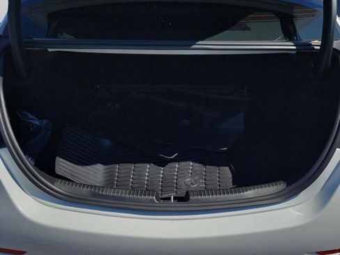 Used 2023 Mercedes-Benz C 43 AMG 4MATIC Sedan image 10