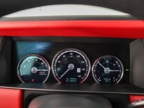 Used 2023 Rolls-Royce Cullinan image 44