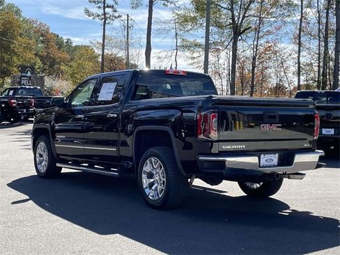 Used 2018 GMC Sierra 1500 SLT w/ SLT Premium Package image 29