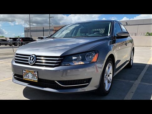 Used 2014 Volkswagen Passat 1.8T Wolfsburg Edition image 1