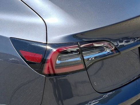Used 2020 Tesla Model 3 Standard Range Plus RWD image 22