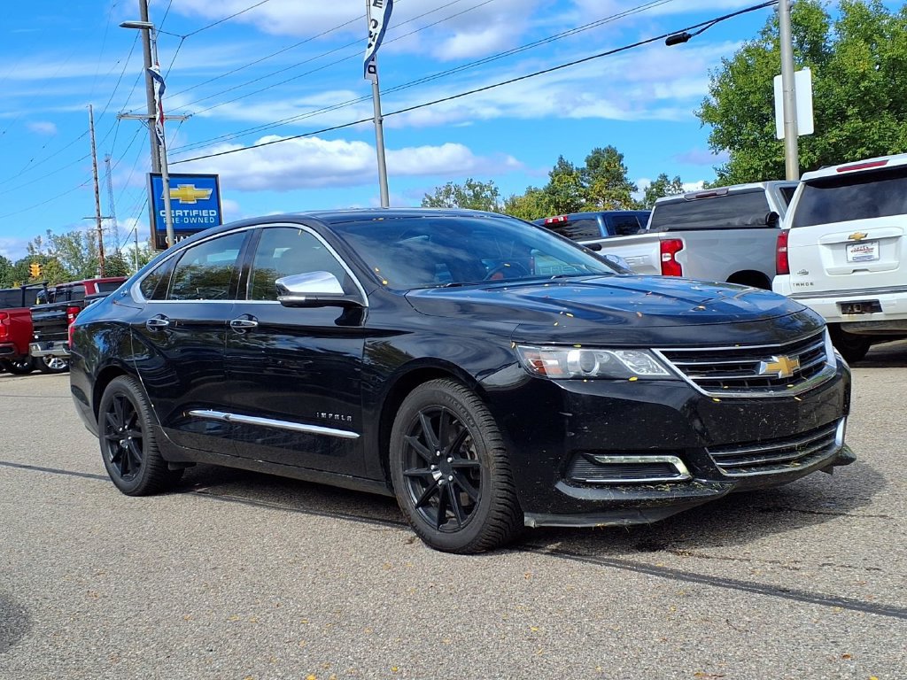 Used 2016 Chevrolet Impala LTZ w/ Enhanced Convenience Package FWD image 3
