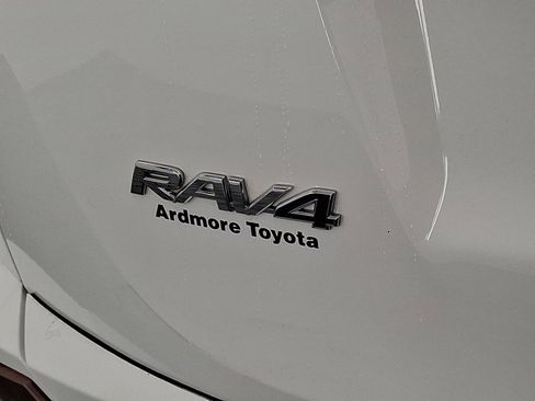 Used 2017 Toyota RAV4 LE w/ All Weather Liner Package image 24