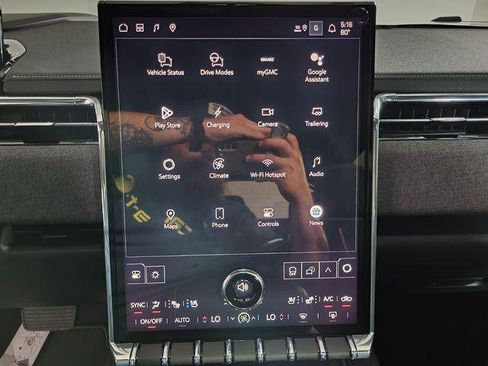 New 2026 GMC Sierra EV Elevation w/ Premium Package image 22