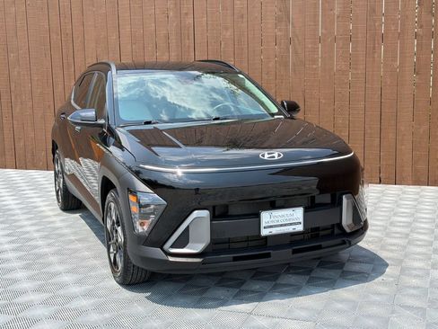 Used 2025 Hyundai Kona SEL FWD image 10