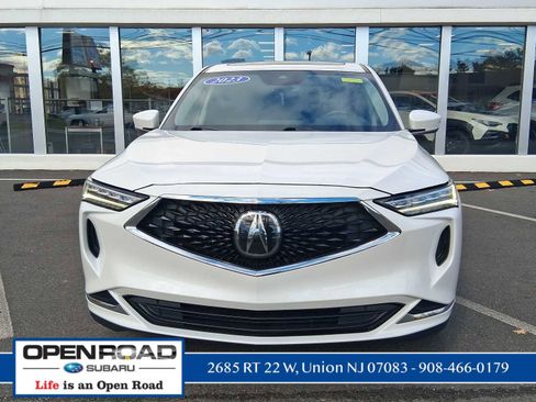 Used 2023 Acura MDX SH-AWD image 3