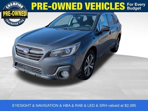 Used 2018 Subaru Outback 2.5i Limited image 1