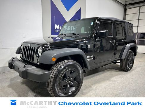 Used 2017 Jeep Wrangler Unlimited Sport w/ Connectivity Group image 9