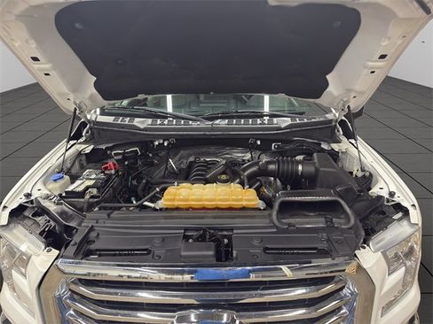 Used 2017 Ford F150 XLT w/ Equipment Group 302A Luxury image 21