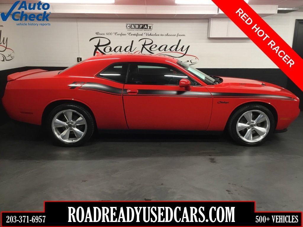 Used 2017 Dodge Challenger R/T Plus RWD image 1