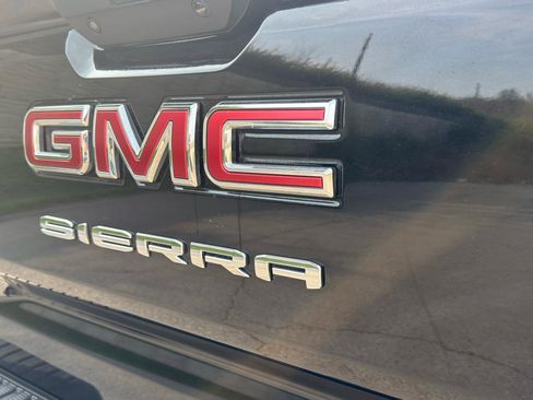Used 2021 GMC Sierra 1500 4x4 Double Cab w/ Convenience Package image 6