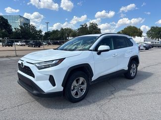 Used 2025 Toyota RAV4 XLE AWD/4WD video 1