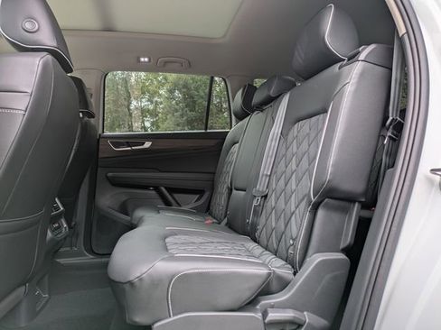 New 2026 Volkswagen Atlas SEL Premium R-Line AWD/4WD image 14