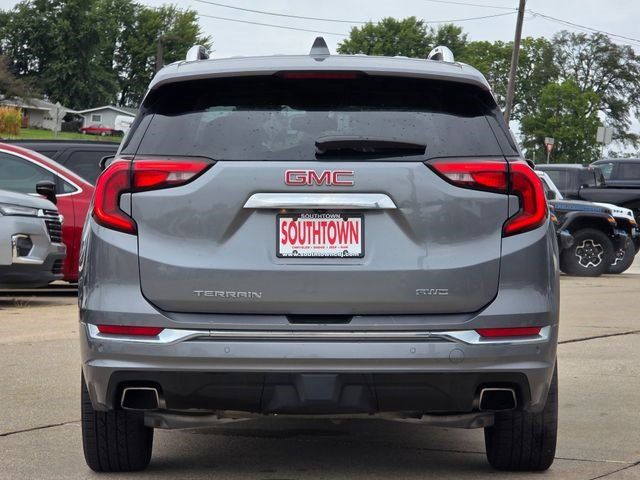 Used 2018 GMC Terrain Denali w/ Driver Alert Package II AWD/4WD image 7