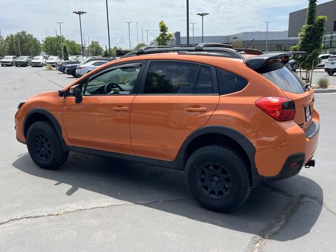 Used 2015 Subaru Crosstrek 2.0i Limited AWD/4WD image 11