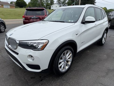 Used 2017 BMW X3 xDrive28i AWD/4WD image 2