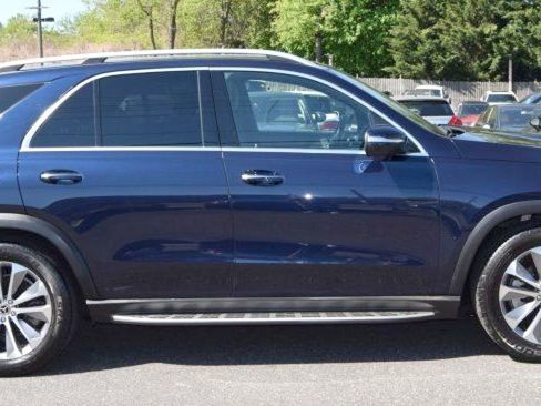 Used 2021 Mercedes-Benz GLE 350 4MATIC image 11