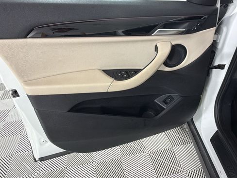 Used 2018 BMW X2 sDrive28i w/ Convenience Package FWD image 13