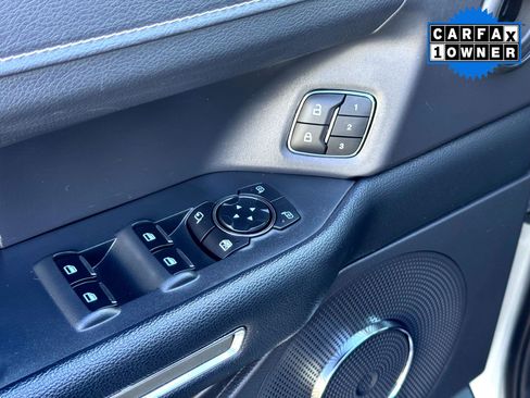 Used 2024 Ford Expedition Max XLT image 14