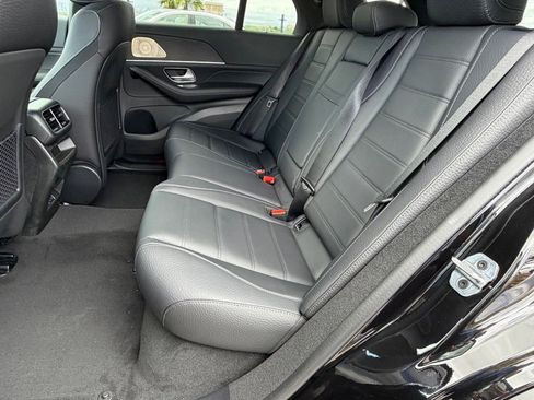 New 2026 Mercedes-Benz GLE 580 4MATIC image 30