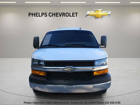 Used 2023 Chevrolet Express 3500 w/ Power Convenience Package image 8