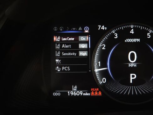 Used 2024 Lexus ES 350 w/ Premium Package FWD image 22