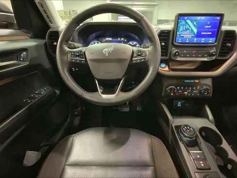 Used 2022 Ford Bronco Sport Outer Banks w/ Tech Package image 5