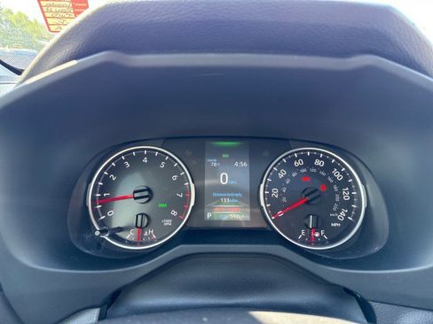 Used 2022 Toyota RAV4 XLE Premium image 25