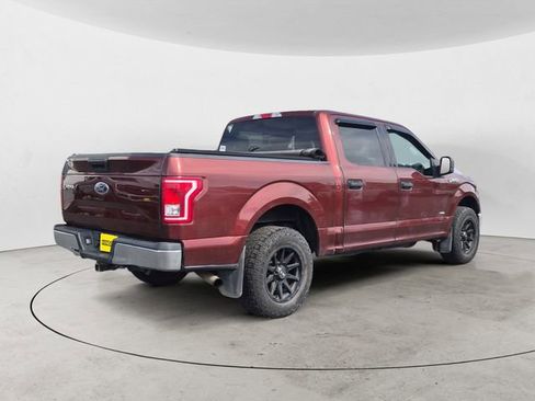 Used 2017 Ford F150 XLT w/ Trailer Tow Package AWD/4WD image 5