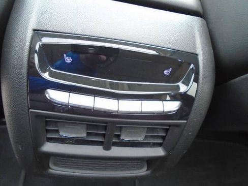 Used 2018 Cadillac XT5 Premium Luxury image 23