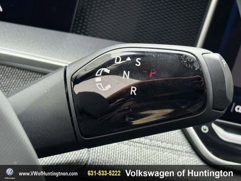 Certified 2025 Volkswagen Tiguan S w/ 18" Wheel Package image 22