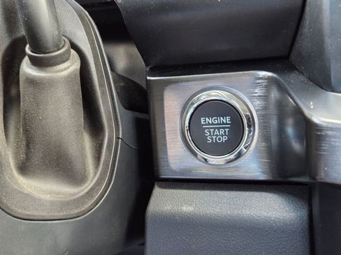 Used 2024 Ford F350 Lariat image 20