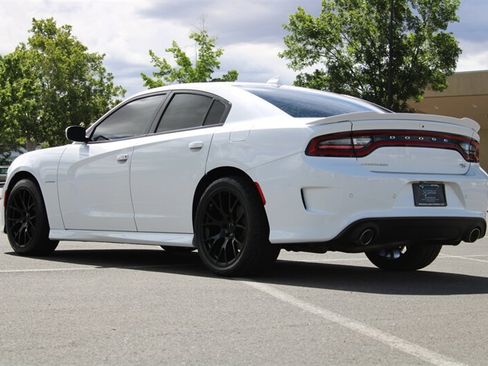 Used 2022 Dodge Charger R/T RWD image 14