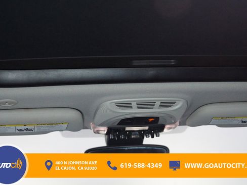 Used 2019 MINI Cooper S w/ Premium Package image 21