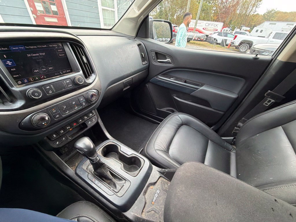 Used 2022 Chevrolet Colorado Z71 w/ LPO, Tonneau and Step Package AWD/4WD image 21