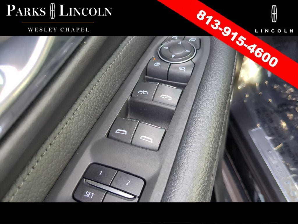 Used 2023 GMC Yukon Denali AWD/4WD image 18
