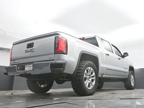 Used 2018 GMC Sierra 1500 SLT w/ SLT Premium Package AWD/4WD image 43