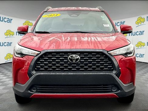 Used 2023 Toyota Corolla Cross LE image 2
