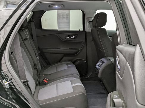 Used 2025 Chevrolet Blazer LT AWD/4WD image 26
