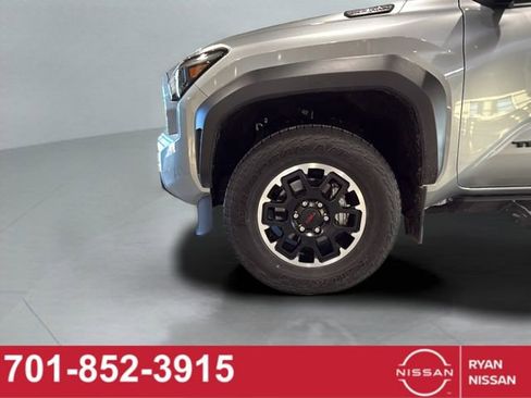 Used 2024 Toyota Tacoma TRD Off-Road w/ TRD Off Road Premium Package image 23