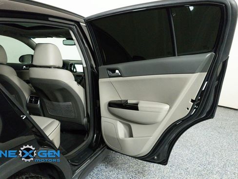Used 2018 Kia Sportage EX w/ Option Group 040 FWD image 29