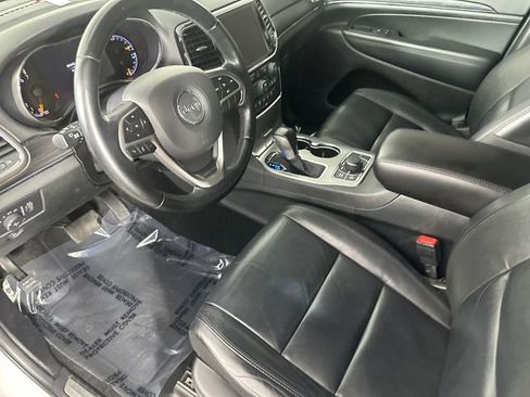 Certified 2022 Jeep Grand Cherokee Limited AWD/4WD image 24