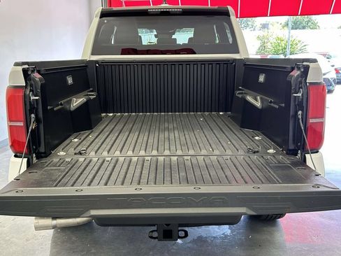 Used 2026 Toyota Tacoma SR5 RWD image 12