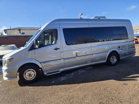 Used 2016 Mercedes-Benz Sprinter 3500 image 5