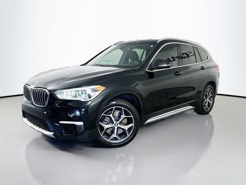 Used 2019 BMW X1 xDrive28i w/ Convenience Package AWD/4WD image 3