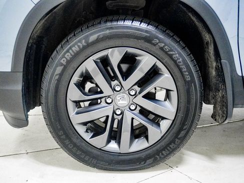 Used 2024 Honda Ridgeline Sport image 14
